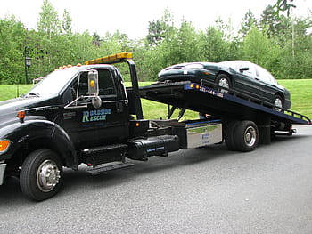 car black tow truck